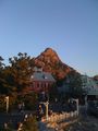 初日の出を浴びるプロメテウス火山